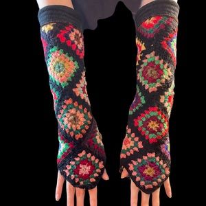 ❤️SOLD❤️ Granny square arm warmers sleeves chic boho
